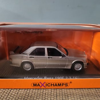 1/43 Maxichamps MB 190 E 2.3 -16 (W201) 1984 gold metallic 940 035600